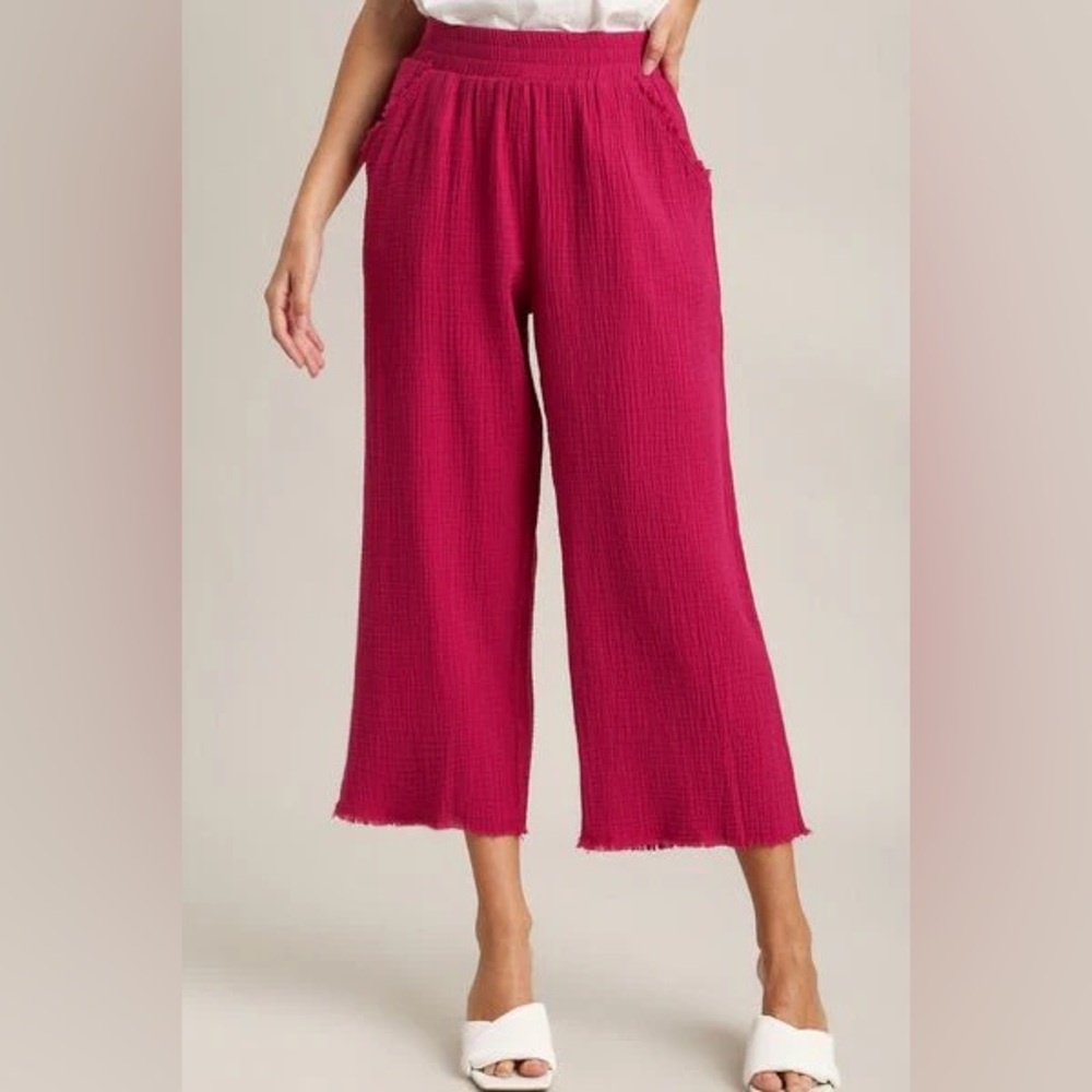 Umgee Luxe Cotton Raw Hem Cropped Wide Leg Pants